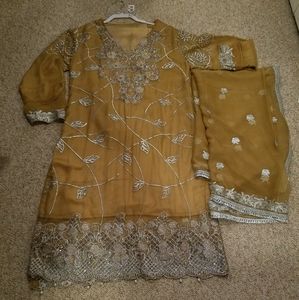 Pakistani party wear dress